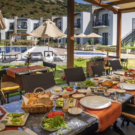 Dadya Bora Hotel