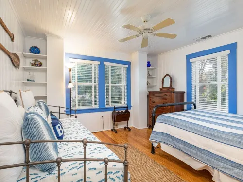 Guiding Light Cottage - Pet friendly