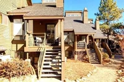Kbm Resorts: Rpt-14T Bright and Airy 4Bdrm Luxury Park City Home with Gas Fireplace Easy Access Hotel a 