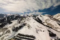 Kestrel by AvantStay Close to the Ski Slopes in This Majestic Home in Park City