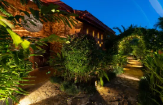 DCanal House