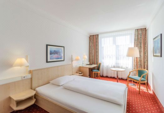 4. 인터시티호텔 슈..