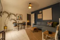 El Flamingo Beach Club Hotels in Florida Afuera