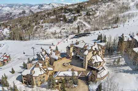 Chamonix Condominiums by Frias