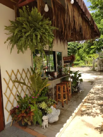 BaanPaa Resort Hotels in Ban Pong