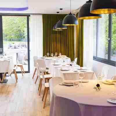 Domaine du Moulin des Marais Dining/Meeting Rooms