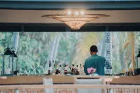 Yasawa Island Resort - bar