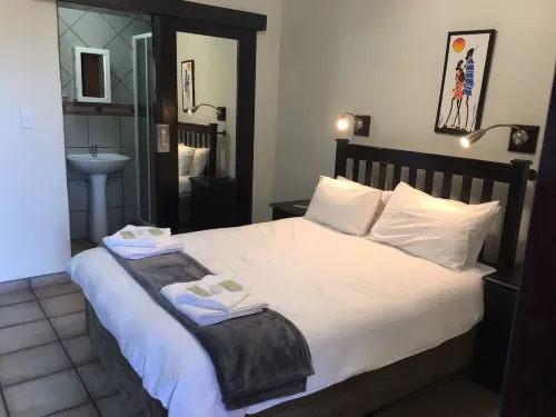 Towers Lodge Hotels in Vosloorus