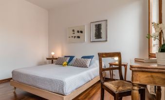 Spirito Santo Canal View by LionHost