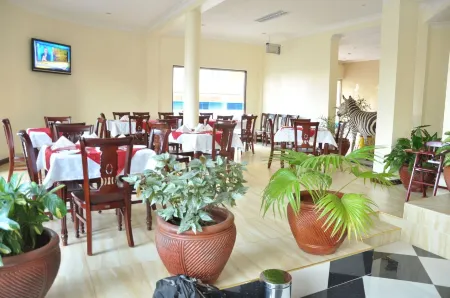 Nyumbani Hotels & Resorts - Moshi Отели в г. Моши