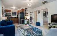 Charming 2-bedroom cottage near Atlanta Beltline and Ponce City Market