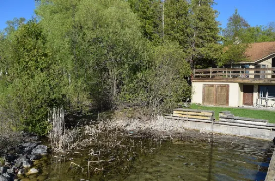 Beautiful Family House on the Lake