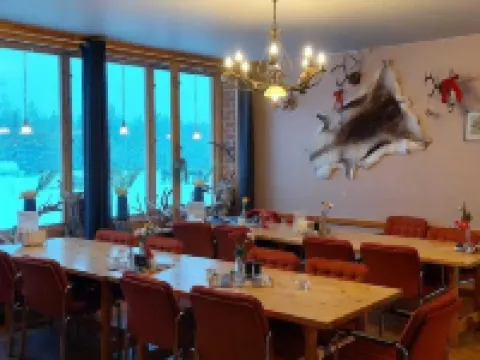 Hotell Nederhögen Vildmarkscenter Hotels in Berg Municipality