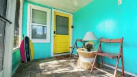 Casa Blue - Beautiful Renovated Cottage Close to Downtown!