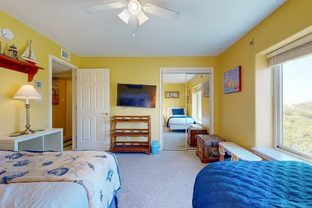 Walk to Sandfest, Shared Pools, Boardwalk to Beach Отели рядом с достопримечательностью «Fly It Port ' A»