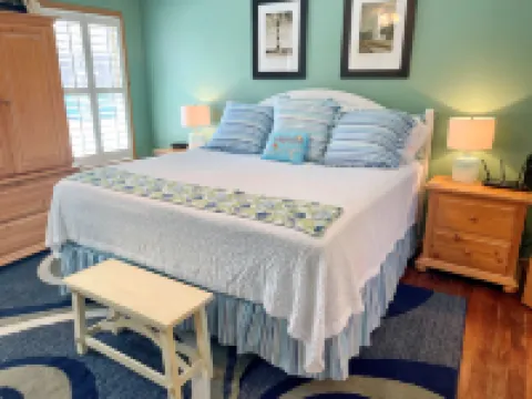 Charming Cabana with Shared Pool and Cozy Fireplace - Tranquil Haven