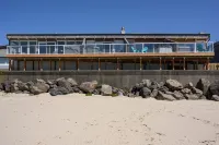 Private Hot Tub and Direct Beach Access - Stunning Oasis