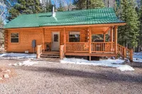 Waterfront cabin with bridge, private hot tub, & WiFi - near National Forest Hotels in South Fork