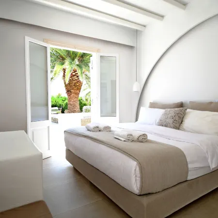 Smaragdi Hotel
