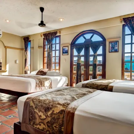Hotel Cielo, Playa del Carmen Отели рядом с достопримечательностью «Парк Основателей»
