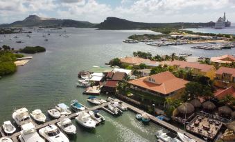 Spanish Water Marina Apartments