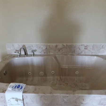 West Worth Inn & Suites White Settlement Отели в г. Уайт Сетлемент