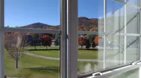 Fort William Henry Hotel - Bjergudsigt