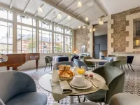 La Maison Blanche โรงแรมในลีมอฌ