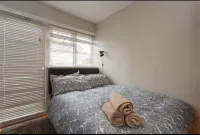 Shirley Apartments, Cozy Studio, 10 Min Drive to City Centre and Cruise Ship Terminals Hotels in Copythorne