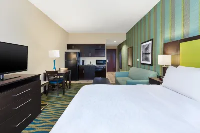 Holiday Inn Express & Suites Southport - Oak Island Area Các khách sạn ở Southport