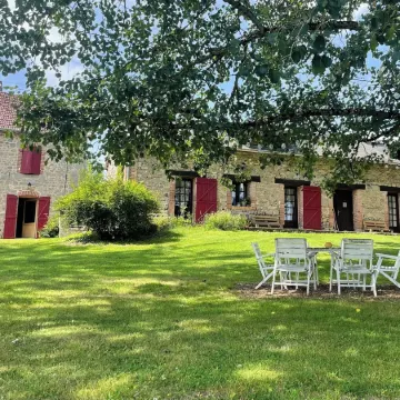 Maison d'hôtes Ourdeaux et gîte Chez Rouchon