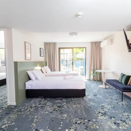 Currimundi Hotel Motel