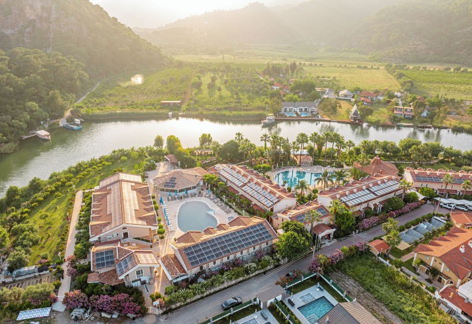 hotel overview picture