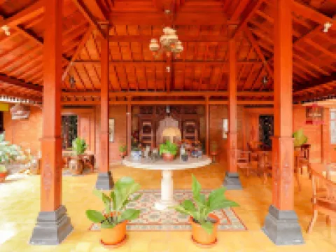 Griya 90TR Syariah Hotels in Ngaglik