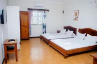 Lotus Hotel Hotels in 