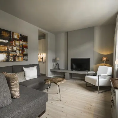 بي إس لاكشري أبارتمنت Hotels near الجسر القديم