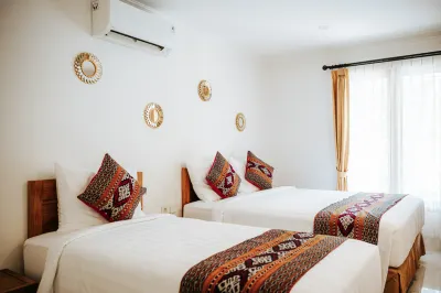 Pajangan Village Hotel dekat Agen BRI Link & Toko kelontong Ida Noviani