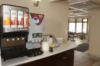 Super 8 by Wyndham North Bay - พร้อมอาหารเช้า