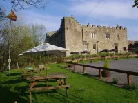 Blenkinsopp Castle Inn Hotels in Brampton