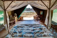 Flatdogs Camp Hotels in Mambwe