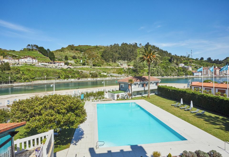 hotel overview picture