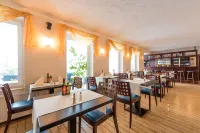 Hotel Königslinie - breakfast
