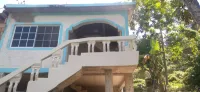 Lovely 1-Bed Cottage in St Catherine Jamaica Hotels in Ewarton