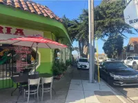 Beachy 1BR Escape with Sofa Bed - Golf & Beach Nearby Hotels in Pacifica