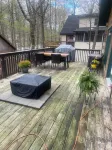 Chalet Log Home in Lake Ariel Hideout community