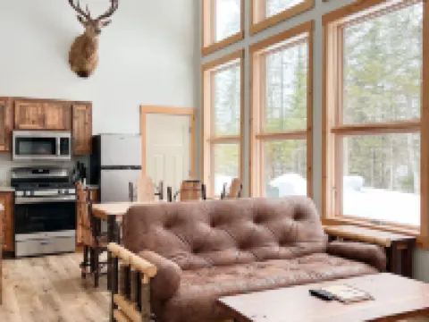 Cranberry Inn Hotels in Iron County