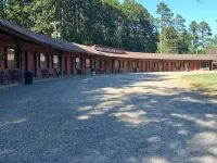 Cedar Falls Motel Hotels in Conway County