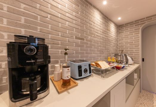 브라운도트 깔끔한 침구