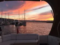 Luxury Yacht Hotel - Ocean View