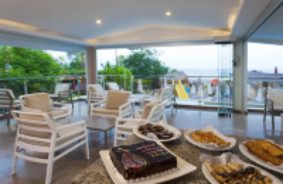 Xperia Saray Beach Hotel